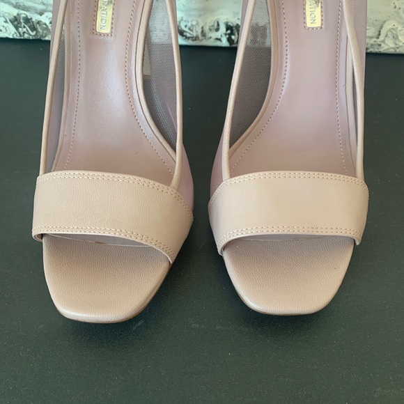 BCBGeneration- Natalee Mesh Pump Lavendar size 8 - Picture 6 of 8
